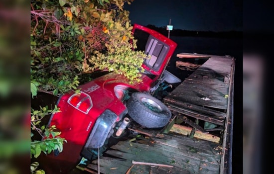 Man Wakes Up in Submerged Pickup at Bradenton Boat Ramp, Sparks Police Investigation