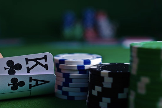 Manhattan's Bet on Times Square and Hudson Yards Casinos Craps Out After Local Committees Reject Proposals