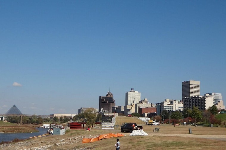 Memphis Basks in Continued Sunny Skies with Warm Autumn Temperatures