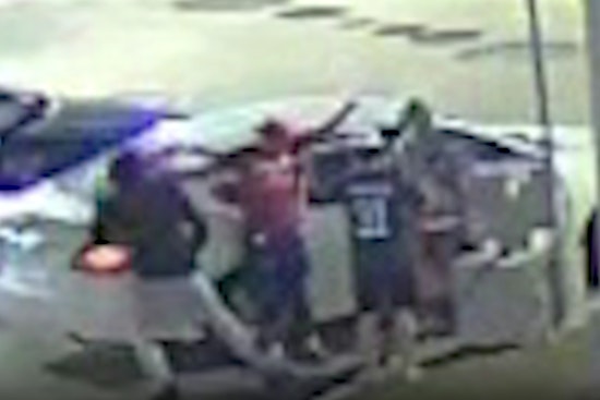Memphis Police Seek Suspects in Armed Robbery at Mendenhall Road Gas Station