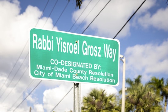 Miami Beach Honors Legacy of Holocaust Survivor Rabbi Grosz with Street Naming Ceremony