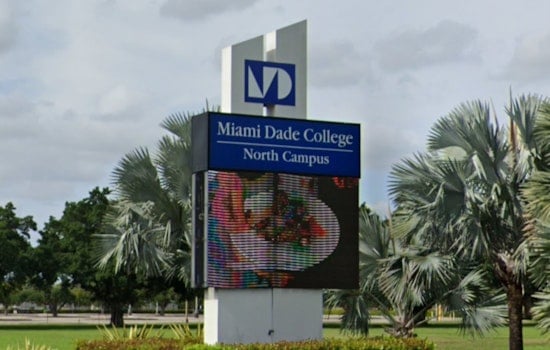 Miami Marches in Solidarity, 9th Annual Pink Walk Ignites Breast Cancer Awareness at Miami Dade College