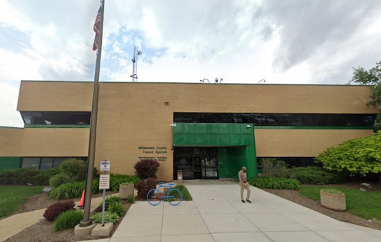 Milwaukee County Scores $8M Federal Grant for Transit Upgrades Including New Buses and Traffic Optimization