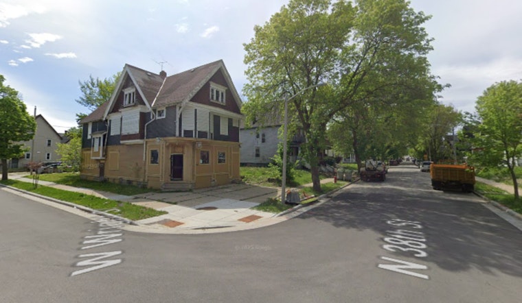 Milwaukee Firefighter Injured as Roof Collapses During Sherman Park Neighborhood Blaze