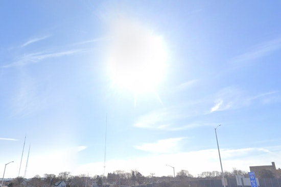 Milwaukee Forecasts Pleasant Labor Day Weather with Midweek Showers on the Horizon