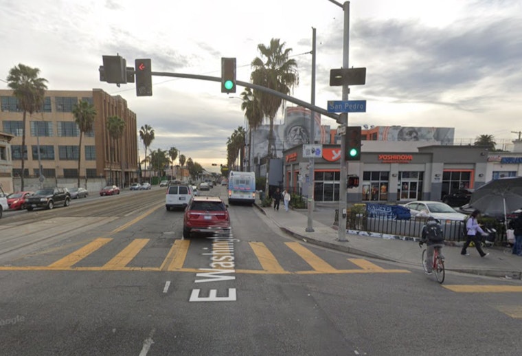 Minor Collision Between Vehicle and Blue Line Train Disrupts Traffic in Los Angeles