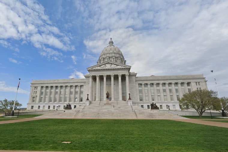 Missouri State Capitol Dome to Shine Blue in Tribute to United Way of Central Missouri's Centennial