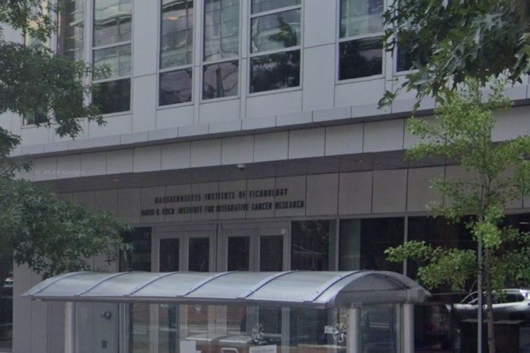 MIT's Cancer Crusaders, FDA Nods Approval for Revolutionary Bladder Cancer Treatment Born in Boston Lab