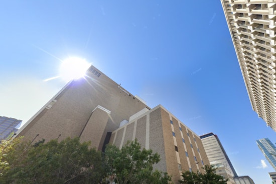 Mixed Weather in Tampa, Scattered Showers and Heatwave with Highs Up to 91°F