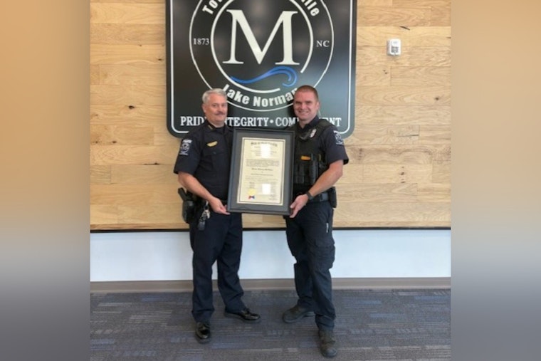 Mooresville Police Officer Earns Esteemed Advanced Law Enforcement Certificate