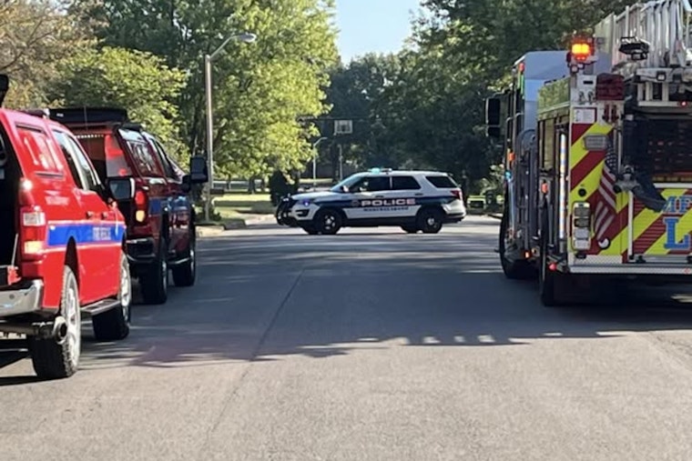 Murfreesboro's James Dr. Reopens After Swift Response to Garage Fire