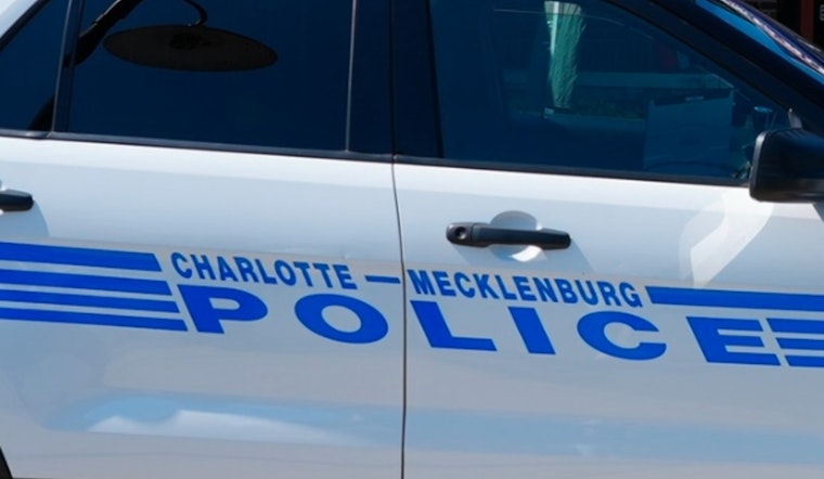 Mystery at Charlotte Douglas International as Deceased Stowaway Found in Plane's Landing Gear
