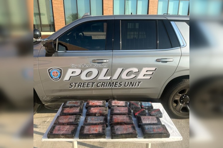 New Braunfels Police Intercept $1 Million Cocaine Haul and Detain Two Suspects on I-35