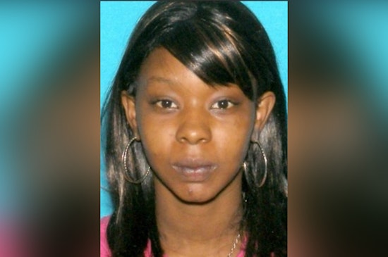 New Orleans Police Seek Public's Help in Locating Suspect Crystle Oreal Davis in Fraud Case