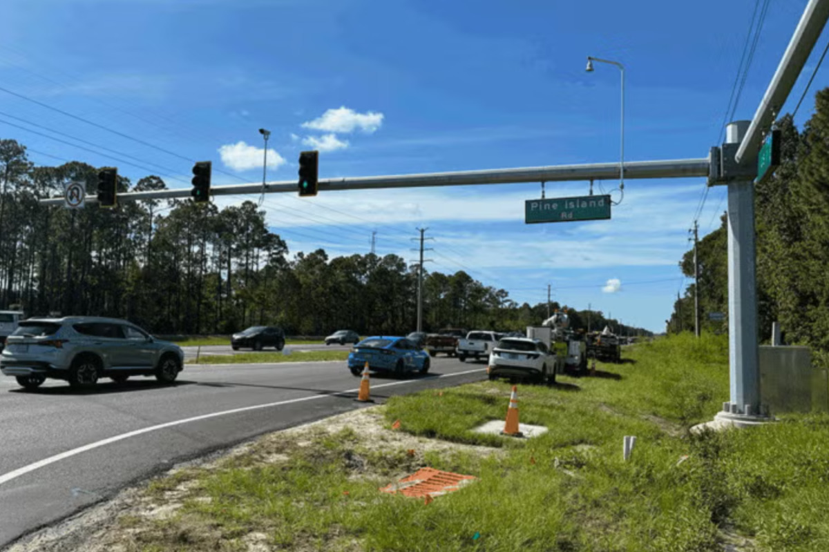 Us Signal Intersection New Traffic Signal and Lane Enhancements Improve Flow at U.S. 1 and