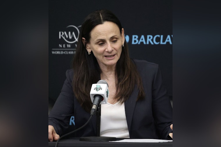 New York Liberty Dismiss Sandy Brondello Despite Past Championship Success