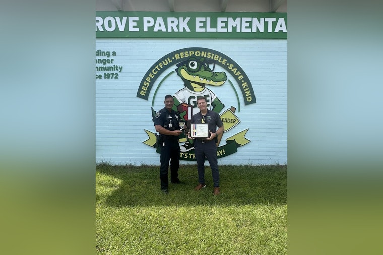 Orange Park Officer Dennis McKelvain Celebrated with Life-Saving Award for Heroic Actions During Shooting Incident