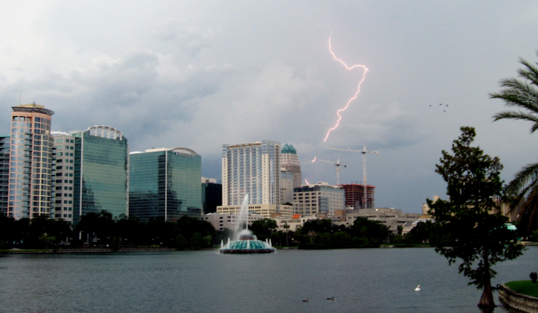 Orlando Braces for Persistent Rain as National Weather Service Warns of Minor Flooding and Thunderstorms
