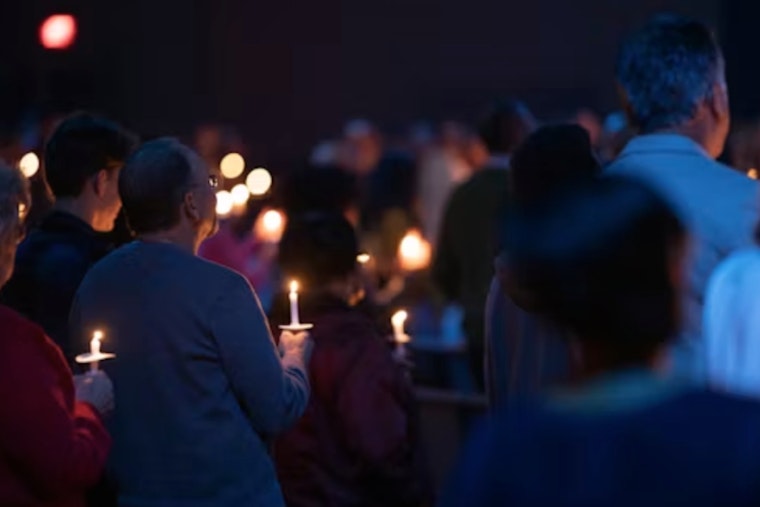Over 10,000 Gather at ASU to Honor Late Activist Charlie Kirk at Emotional Vigil in Tempe