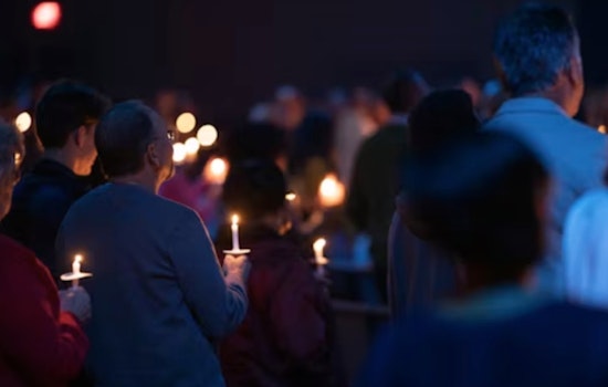 Over 10,000 Gather at ASU to Honor Late Activist Charlie Kirk at Emotional Vigil in Tempe