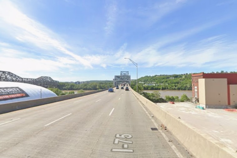 Overturned Vehicle on Brent Spence Bridge Disrupts Cincinnati Commute, Gridlocks Traffic Into Kentucky
