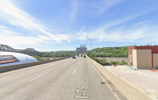 Overturned Vehicle on Brent Spence Bridge Disrupts Cincinnati Commute, Gridlocks Traffic Into Kentucky