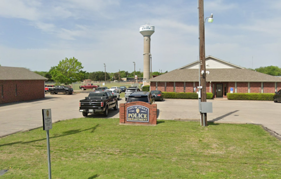 Ovilla Police Host Blood Drive with Dallas Cowboys Perk, Donors to Receive Themed T-Shirt