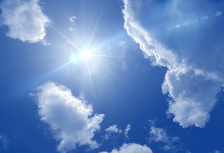 Phoenix Braces for Sun-Drenched Week with Temperatures Soaring Above 100°F