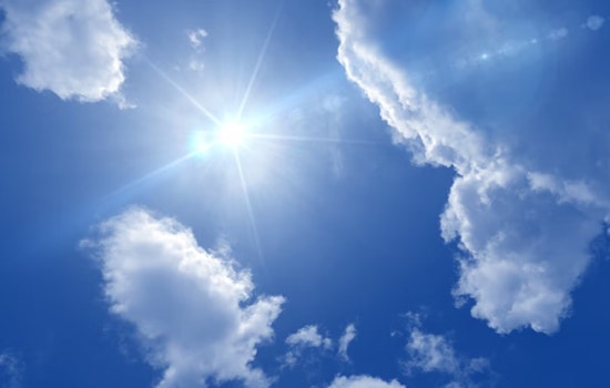 Phoenix Braces for Sun-Drenched Week with Temperatures Soaring Above 100°F