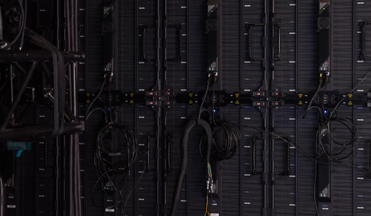 Phoenix Secures No. 2 Spot in North America for Planned Data Center Development Amidst AI Demand Surge