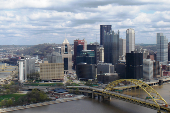 Pittsburgh Weather Alert: Showers and Thunderstorms Anticipated, Possible Travel Delays