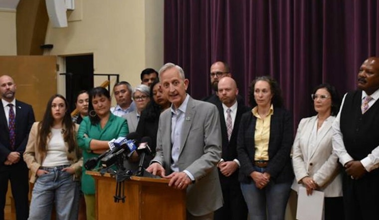 Portland Leaders Unite in Plea for Peace Amid Federal Agents' Arrival at ICE Facility