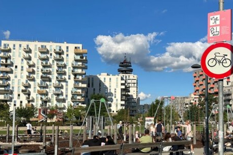 Portland Officials Inspired by Vienna's Housing Model, Eye Reform for Affordable Housing Policies