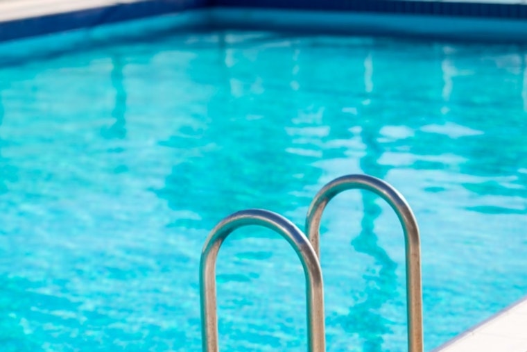Queen Creek Community Shaken as 7-Year-Old Boy Nearly Drowns in Pool Incident