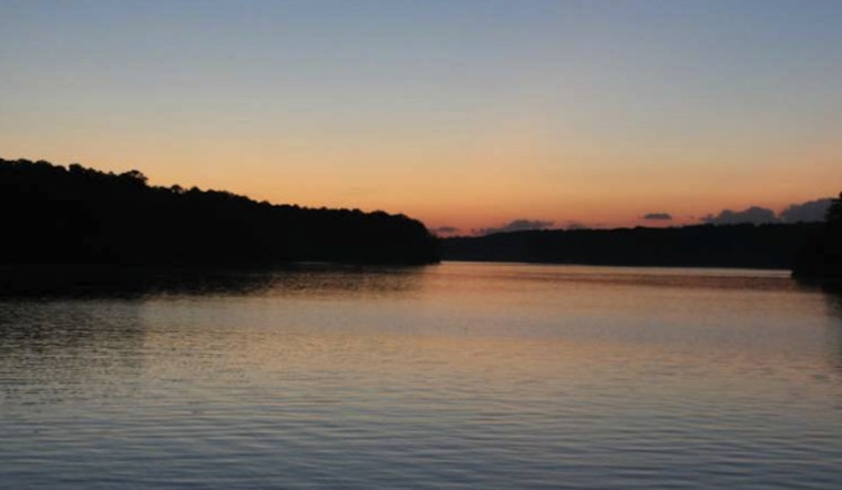 Raleigh's Forest Ridge Park Invites Hikers to Twilight Trek with Lakeside Sunset Views on October 22