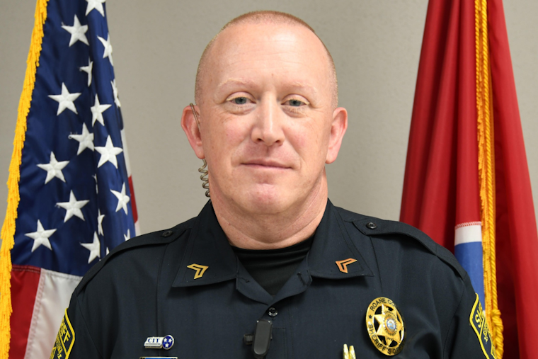 Roane County Sheriff’s Office Promotes Veteran Deputy Hensley to Corporal, Honoring Legacy of Service Near Knoxville