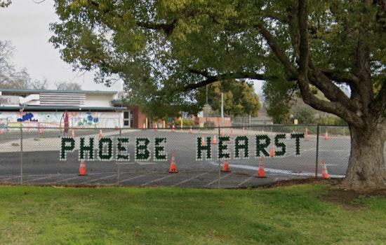 Sacramento Community Rallies for Reinstatement of Veteran Teacher Reassigned After Classroom Incident