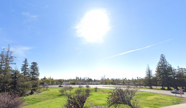 Sacramento's Weather Rollercoaster with Sunny Skies and Potential Showers in the Week Ahead