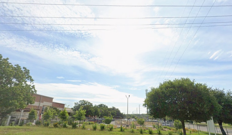 San Antonio Basks in Sunny Days Ahead with Temperatures in the 90s, National Weather Service Reports