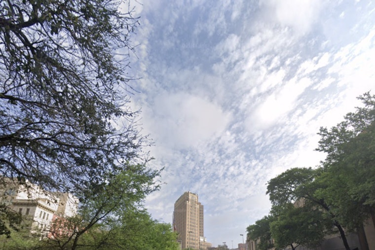 San Antonio Weekly Weather Mid-90s with Sporadic Rain Chances Ahead