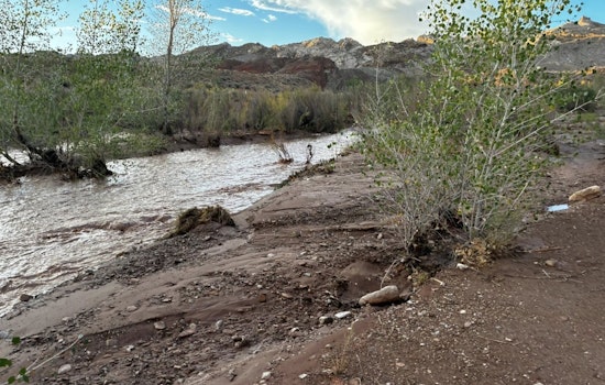 Search and Rescue Teams Swiftly Respond to Flash Floods Trapping Hikers in Utah's Goblin Valley State Park