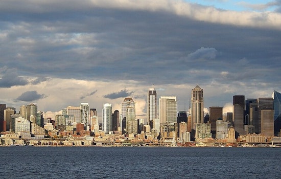 Seattle Weather: Cloudy Skies and Scattered Showers Expected Throughout the Week