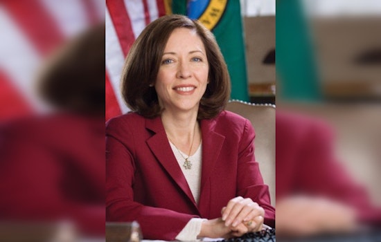 Senator Maria Cantwell Calls for FCC Chair to Testify, Defends Press Freedom Amid Concerns of Government Overreach