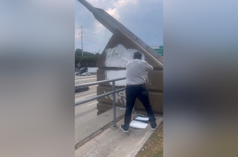 Senator Ted Cruz Takes Action to Erase Vandalized Tribute to Late Conservative Activist Charlie Kirk in Houston