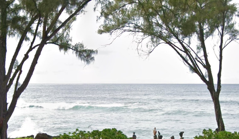 Senior Woman in Critical Condition After Being Found Unresponsive in Oahu's North Shore Waters