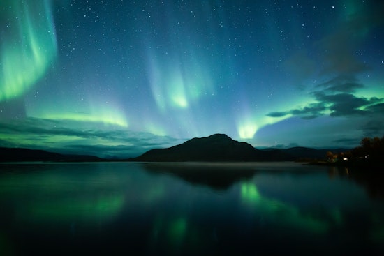 Solar Storm Promises Rare Northern Lights Display in Massachusetts Monday Night