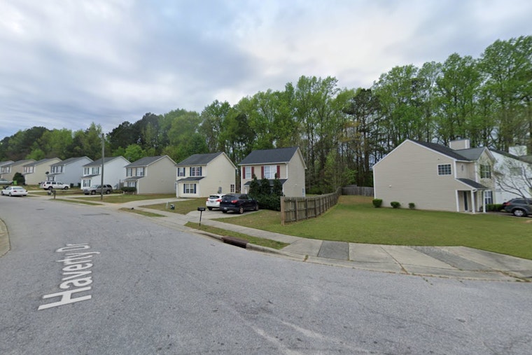 Southeast Raleigh Home Struck by Stolen Vehicle as Suspect Flees and Residents Are Displaced