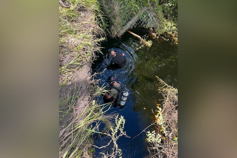 St. Johns County Sheriff's Dive Team Retrieves Trailer from Swamp after I-95 Mishap