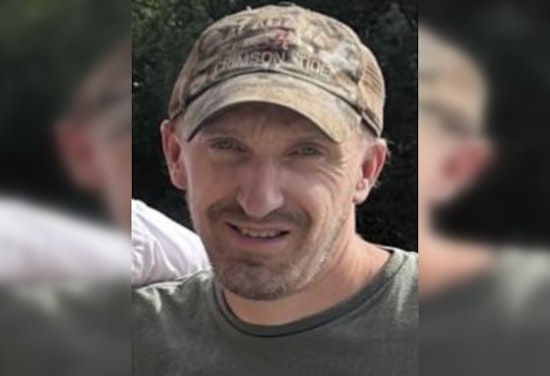 St. Johns Police Issue Silver Alert for Missing 40-Year-Old Daniel Burdick, Public Urged to Assist in Search