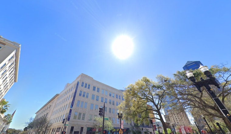 Sunny Days and Light Showers in Store for Jacksonville as NWS Provides Week-Long Weather Outlook